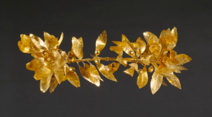 Golden laurel wreath